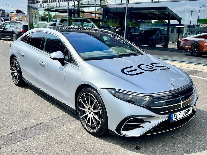 Mercedes-Benz EQS 580 4MATIC AMG linie - fotka 3 z 36