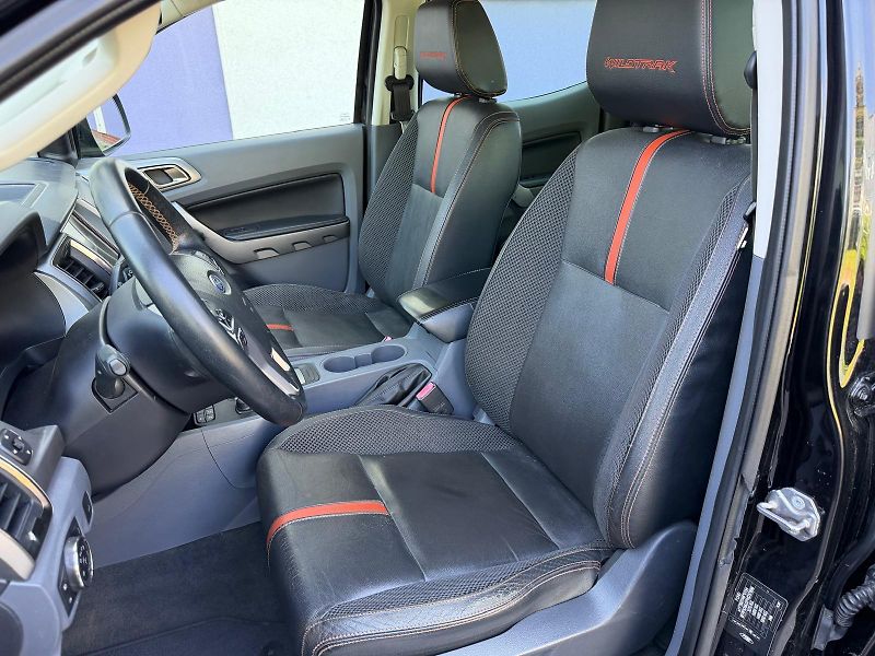 Ford Ranger 3,2 TDCi 4WD Wildtrak - fotka 9 z 21