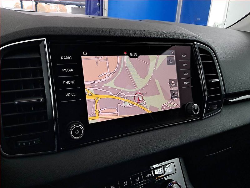 Škoda Karoq (2019) Style 2.0 TDI, 4X4, Automat - fotka 17 z 21