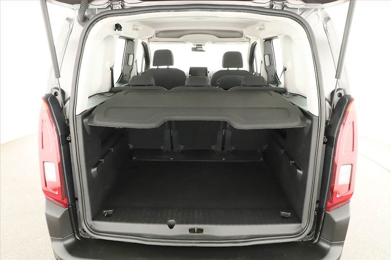 Citroën Berlingo (2018) Feel 1.2 PureTech, 5Míst, ČR - fotka 13 z 13
