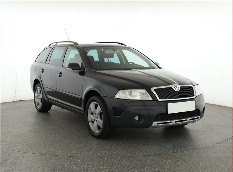 Škoda Octavia (2007) Scout 2.0, 4X4, Tempomat - fotografie inzerátu