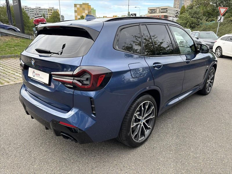 BMW X3 3,0 M40d 250kW WEBASTO PANORAM - fotka 5 z 49