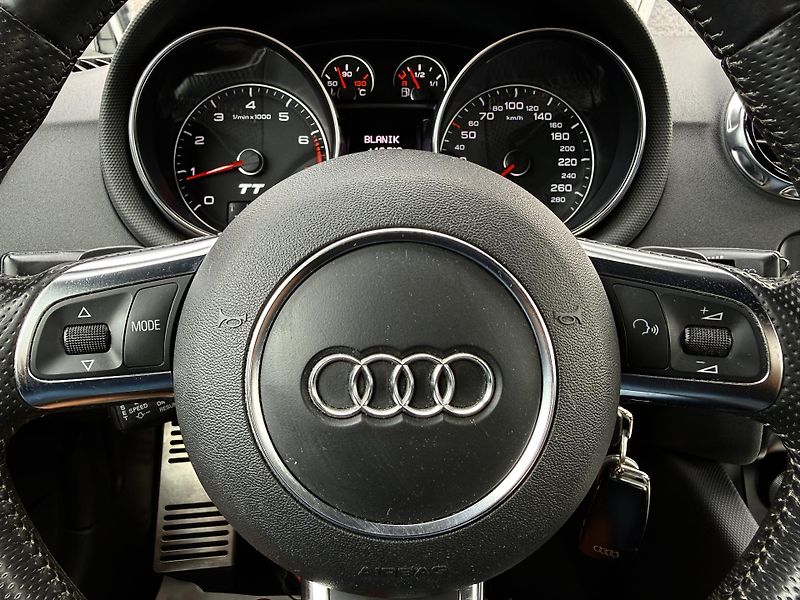 Audi TT 2,0 TFSI Quattro REZERVACE - fotka 27 z 40