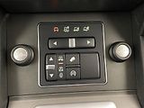 Land Rover Discovery 3.0 TDV6 S AWD AUT CZ - náhled 29