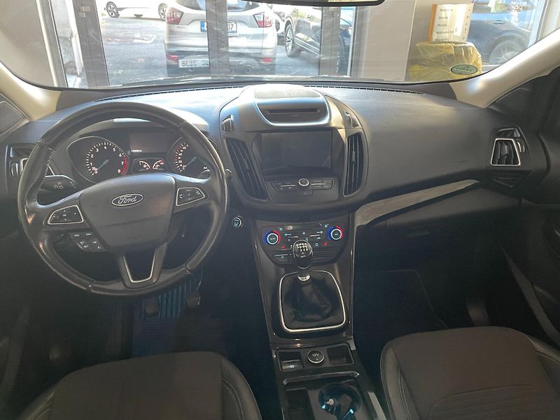 Ford Kuga (2018) Titanium 1,5 EcoBoost 110kW - fotka 11 z 30