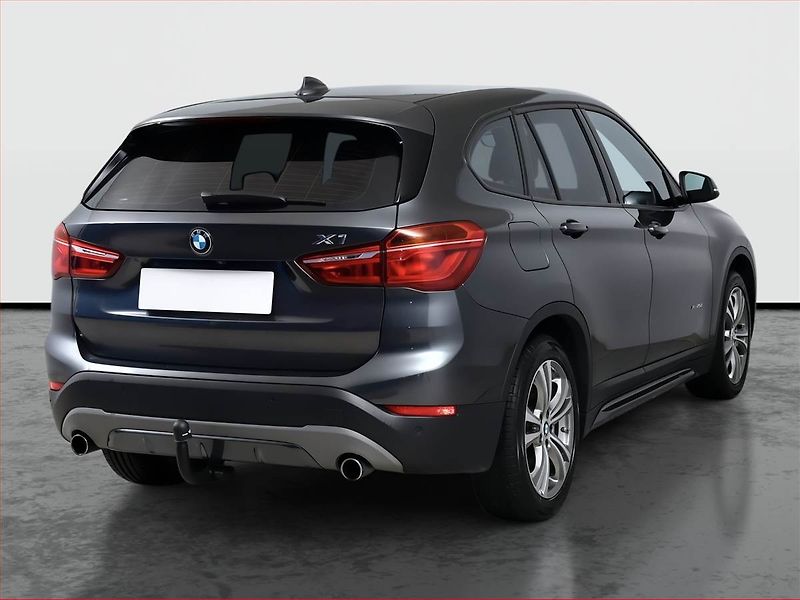 BMW X1 (2015) xDrive25d, 4X4, Automat - fotka 5 z 19