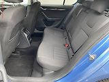 Škoda Octavia (2018) 1.8 TSi, Style, park. čidla - náhled 11