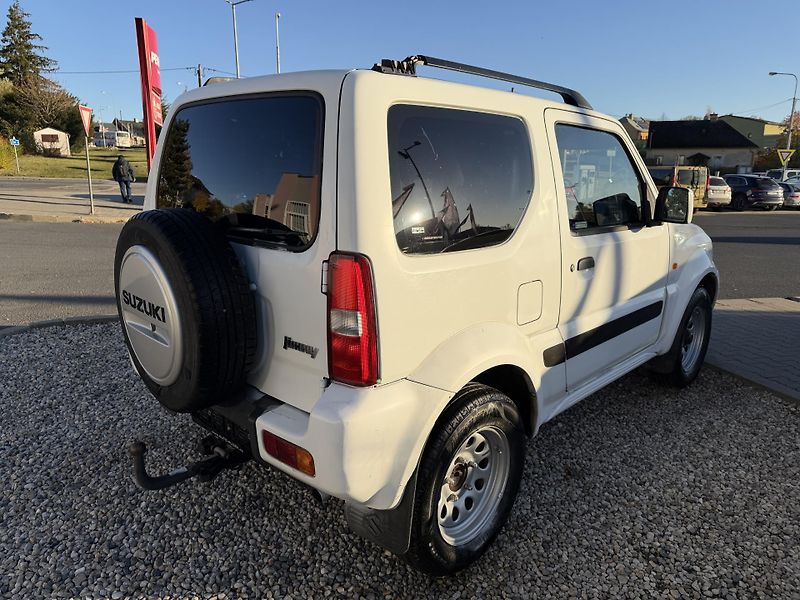 Suzuki Jimny 1,3i/63kW 4x4 - Klima,TZ,... - fotka 7 z 70