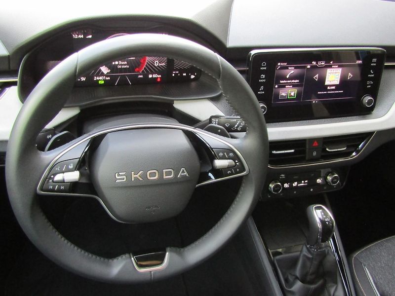 Škoda Scala FL Top Selection 1.0 TSI /85kW - fotka 17 z 30