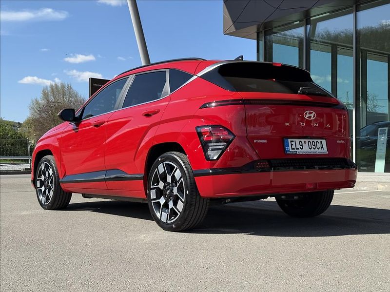 Hyundai Kona Power 65kWh  Style Premium - fotka 2 z 29