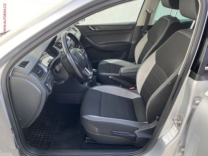 Škoda Rapid (2015) 1.2 TSi, Joy, +kola - fotka 9 z 18