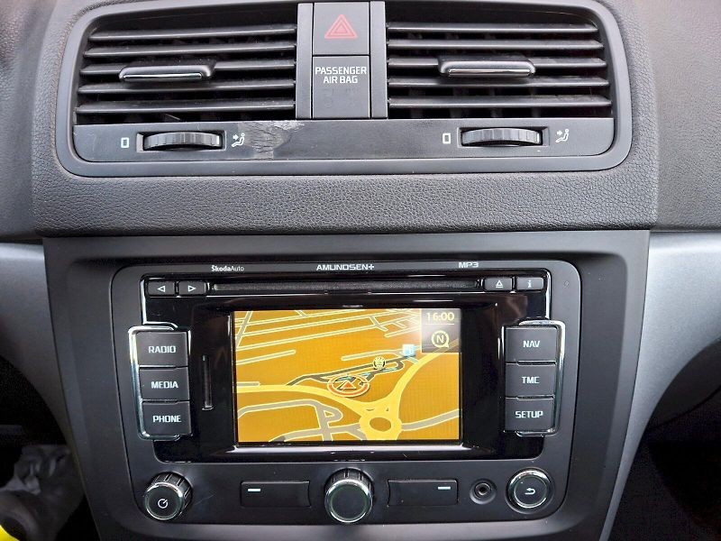 Škoda Yeti (2014) Active Plus DSG 1,2TSi 77kW - fotka 25 z 29