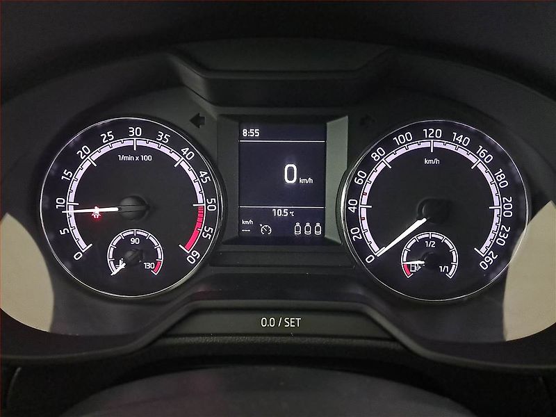 Škoda Octavia (2018) Ambition 1.6 TDI, Serv.kniha - fotka 11 z 16