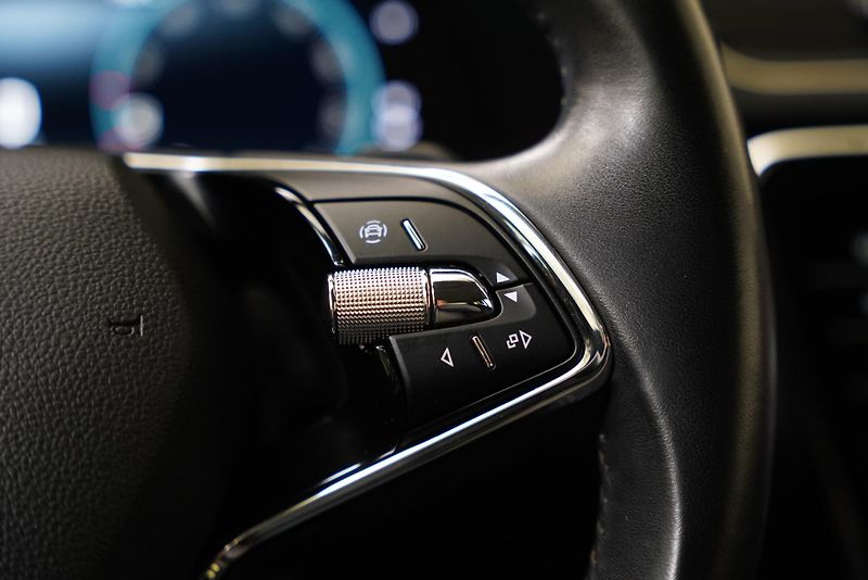 Škoda Superb - fotka 16 z 26
