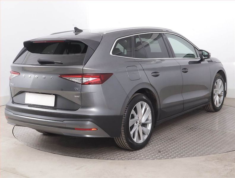 Škoda Enyaq (2023) iV 60 (62 kWh), SoH 93% - fotka 5 z 18