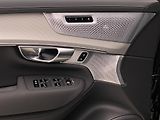 Volvo XC90 (2026) B5 AWD AUT BLACK EDITION ULTRA - náhled 28