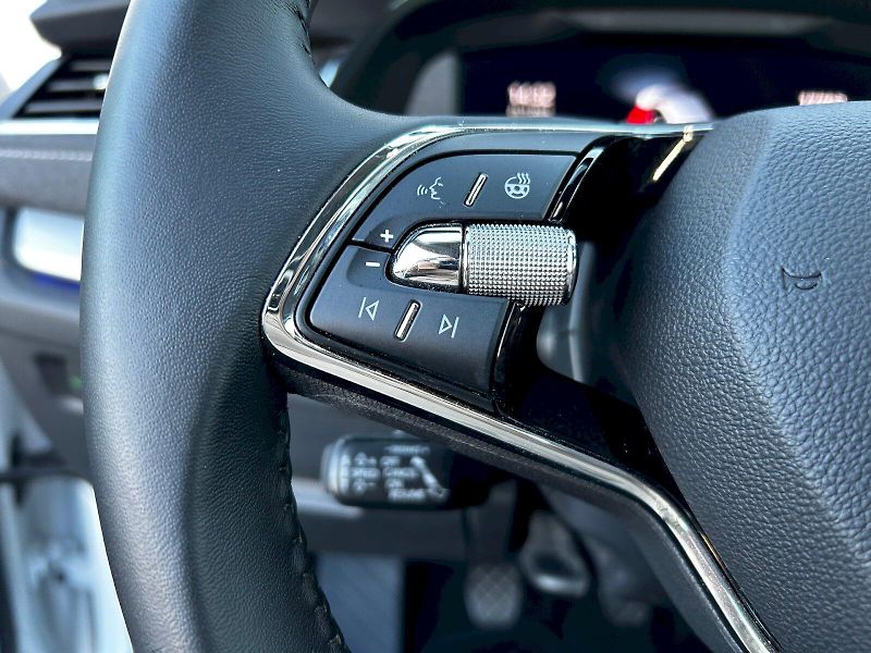 Škoda Octavia (2023) 1.5 TSI 110kW MP6 Style - fotka 8 z 35