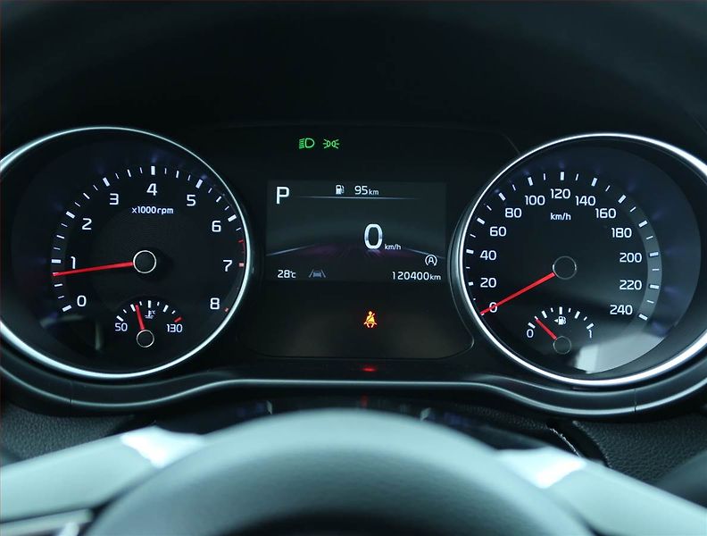Kia Ceed (2022) Top 1.5 T-GDI, Automat, ČR - fotka 11 z 21