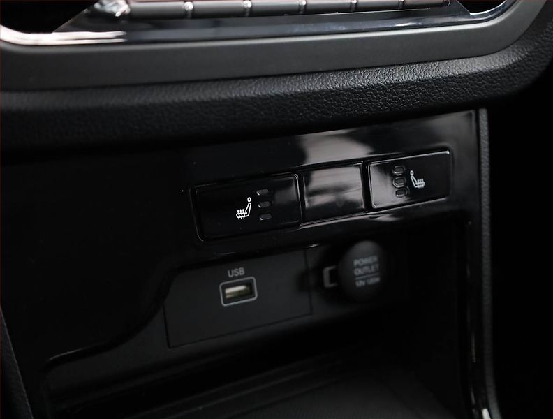 SsangYong Korando (2022) 1.5 T-GDI, Serv.kniha - fotka 14 z 21