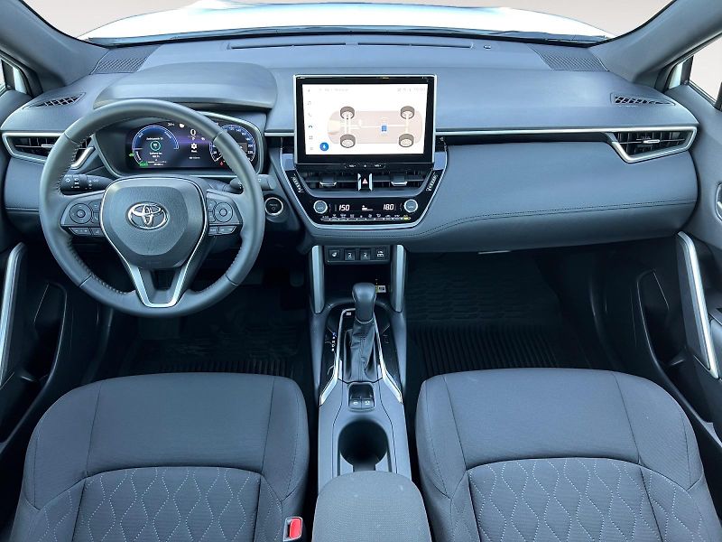 Toyota Corolla Cross (2023) HYBRID 146kW e-CVT 4X4 DPH - fotka 10 z 29