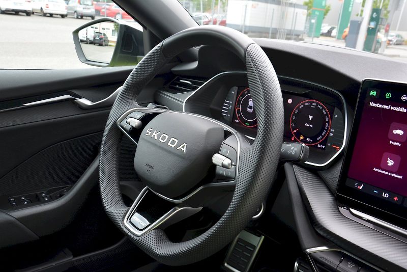 Škoda Octavia (2025) 1.5 TSI 110 KW MILD-HYBRID 7-s - fotka 21 z 29