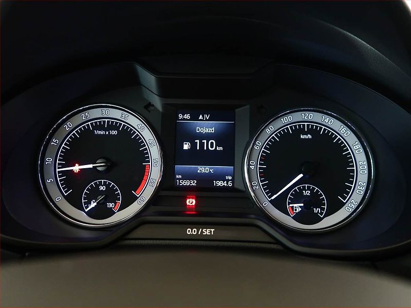 Škoda Octavia (2018) 1.6 TDI, Navi, Tempomat - fotka 11 z 16