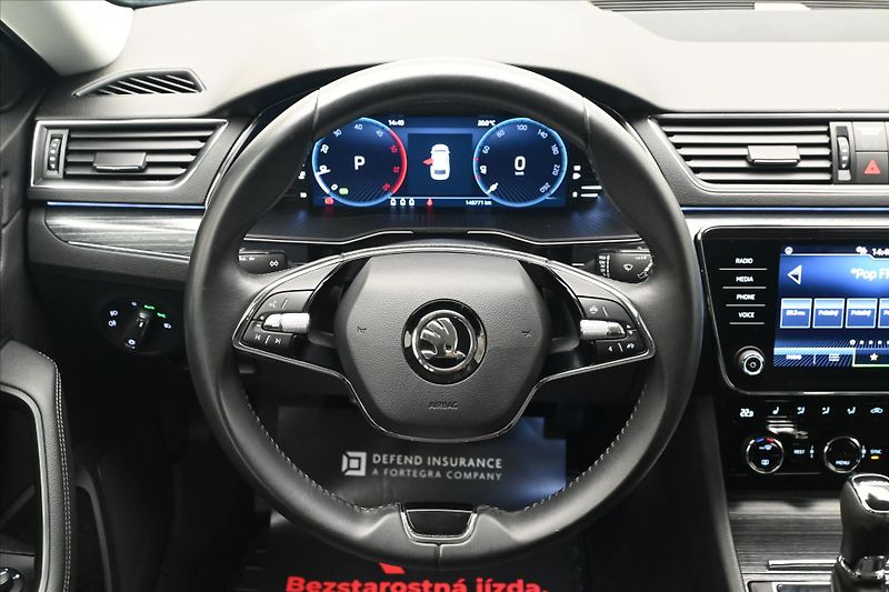 Škoda Superb 2,0 TDI 110kW DSG Style Záruka - fotka 18 z 33