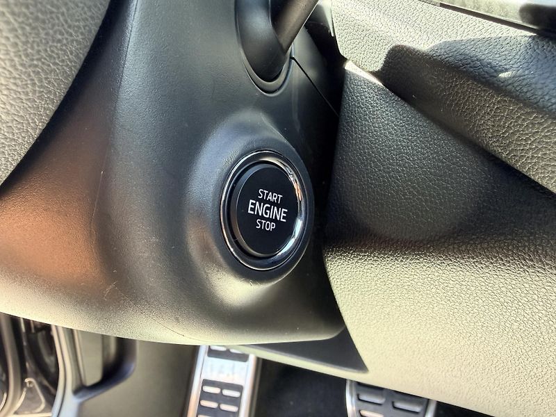 Škoda Octavia RS 180KW MATRIX CANTON HUD - fotka 24 z 54