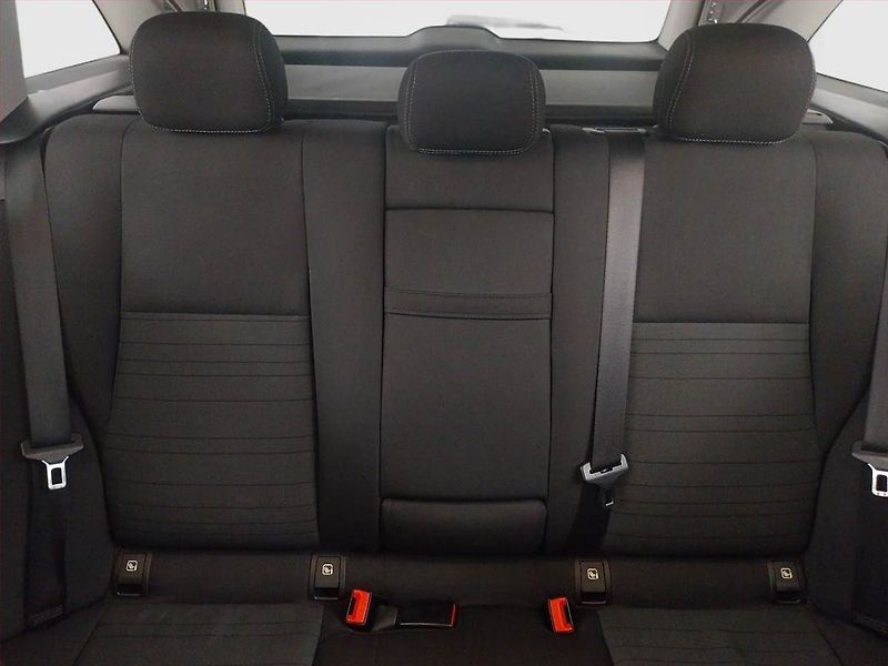 Mercedes-Benz Třídy C (2019) C 200 d, Automat, Navi - fotka 10 z 18