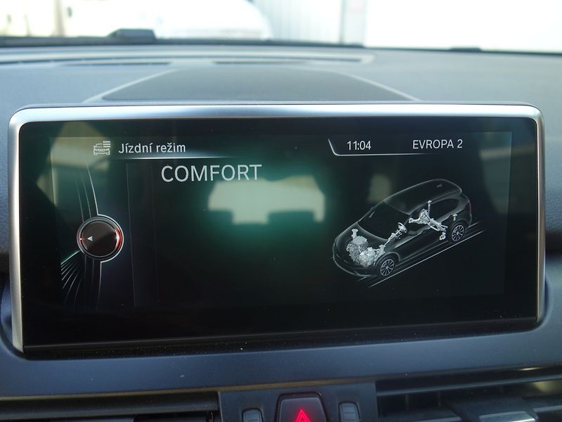 BMW Řada 2 (2015) 225i*X-DRIVE*ACTIVE*TOURER*CZ - fotka 28 z 46