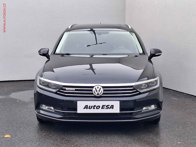 Volkswagen Passat (2015) 2.0BiTdi 4x4, DSG, navi, LED - fotka 2 z 20