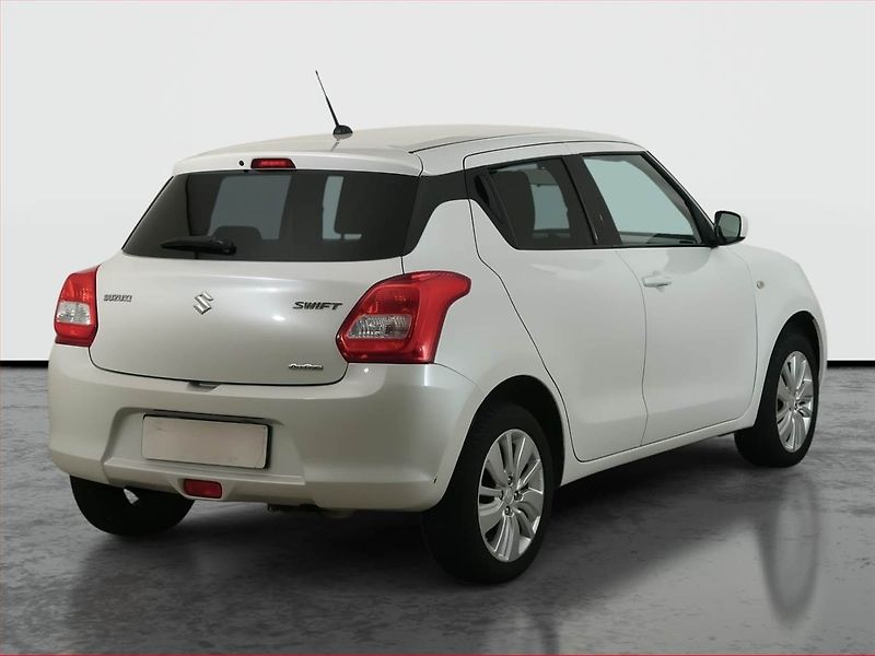 Suzuki Swift (2017) 1.2 DualJet, 4X4, Serv.kniha - fotka 5 z 13