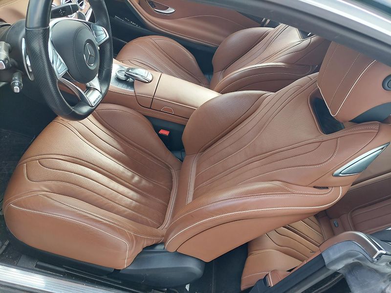 Mercedes-Benz Třídy S (2015) 500 4 MATIC AMG  8 válců  - fotka 19 z 30