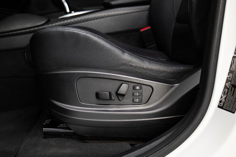 BMW X6 30d 360/M-paket/Kůže - fotka 9 z 21
