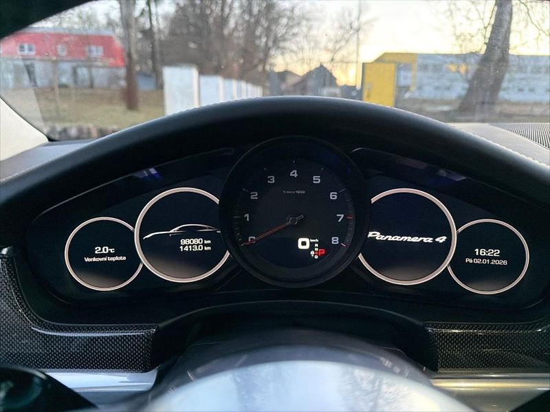 Porsche Panamera 2,9 4 ČR DPH VÝBAVA - fotka 14 z 27
