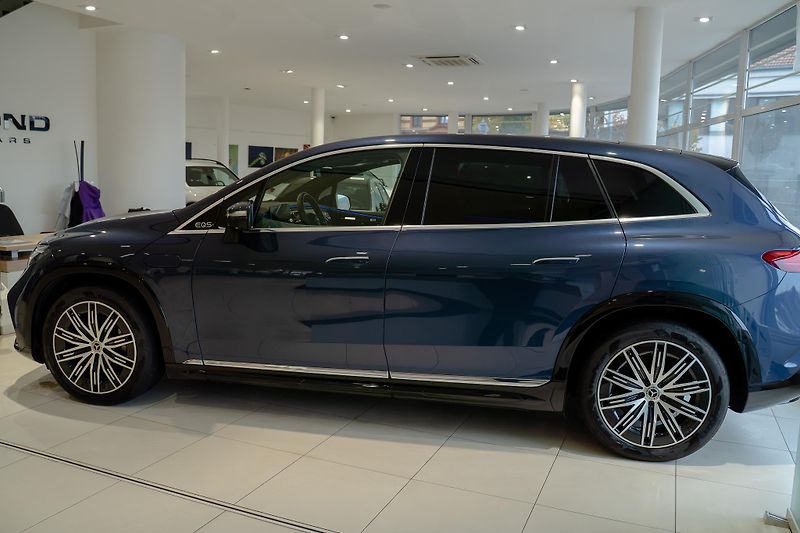Mercedes-Benz EQS (2023) 450 4M/AMG/PANO/360/BUR/TOP - fotka 5 z 22