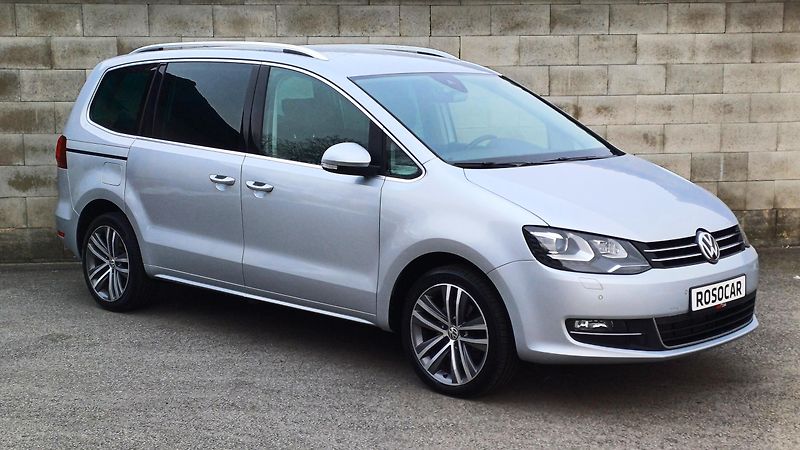 Volkswagen Sharan 2.0 TDI 135kW 4Motion HIGHLINE - fotka 3 z 50