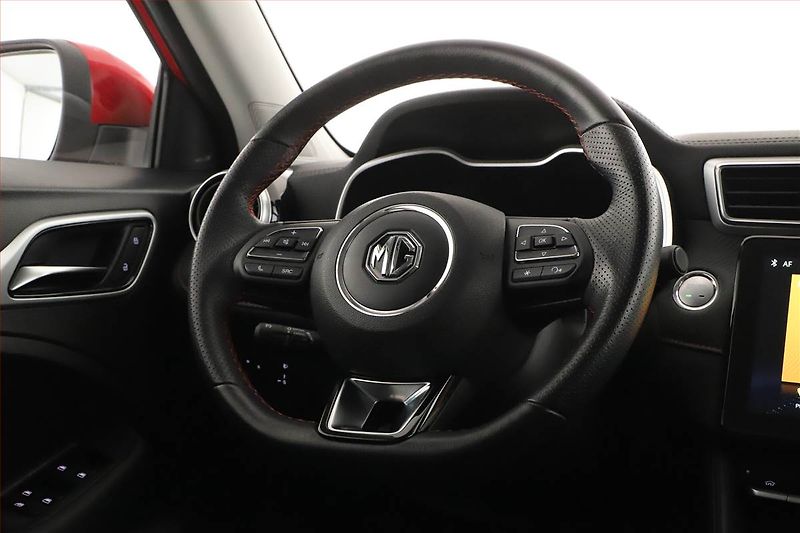 MG ZS (2022) Exclusive 1.0 Turbo, Automat - fotka 18 z 21