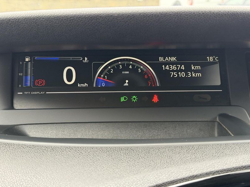 Renault Grand Scénic  1.6 16V Expression 7STR - fotka 12 z 23