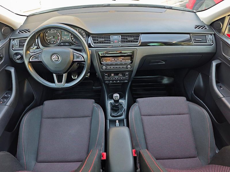 Škoda Rapid (2015) 1.2 TSi Spaceback Ambition + - fotka 7 z 42