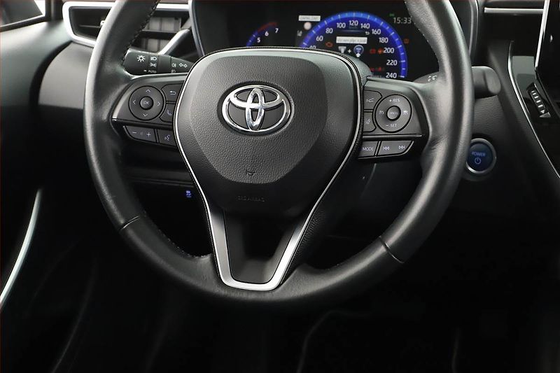 Toyota Corolla (2020) 1.8 Hybrid - fotka 8 z 15