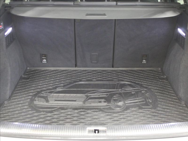 Audi SQ5 3,0 TDI S-line FULL 1.maj. CZ - fotka 8 z 35