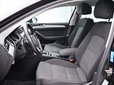 Volkswagen Passat 2,0 110kW BMT DSG Business Var - náhled 11