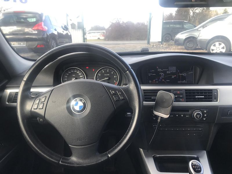BMW Řada 3 325i 160 KW,MAN,NAVI.... - fotka 12 z 16
