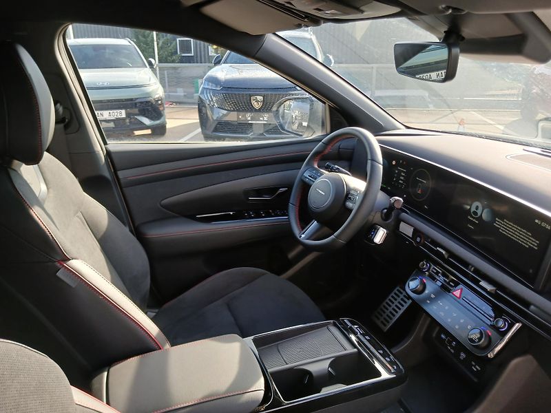 Hyundai Tucson Hybrid, 1,6T-GDI HEV N-LINE - fotka 11 z 13