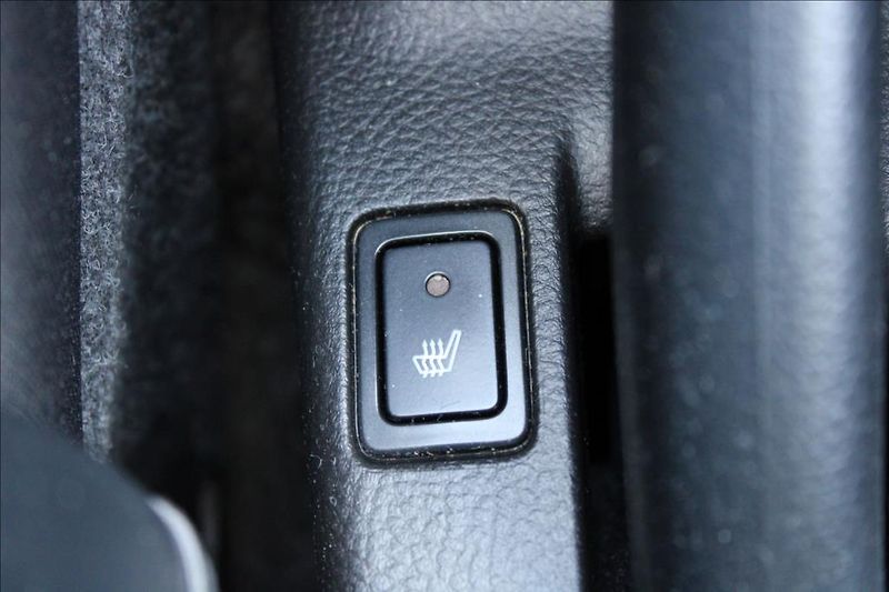 Suzuki Swift 1,2 i  4 x 4, SERVISKA - fotka 24 z 31