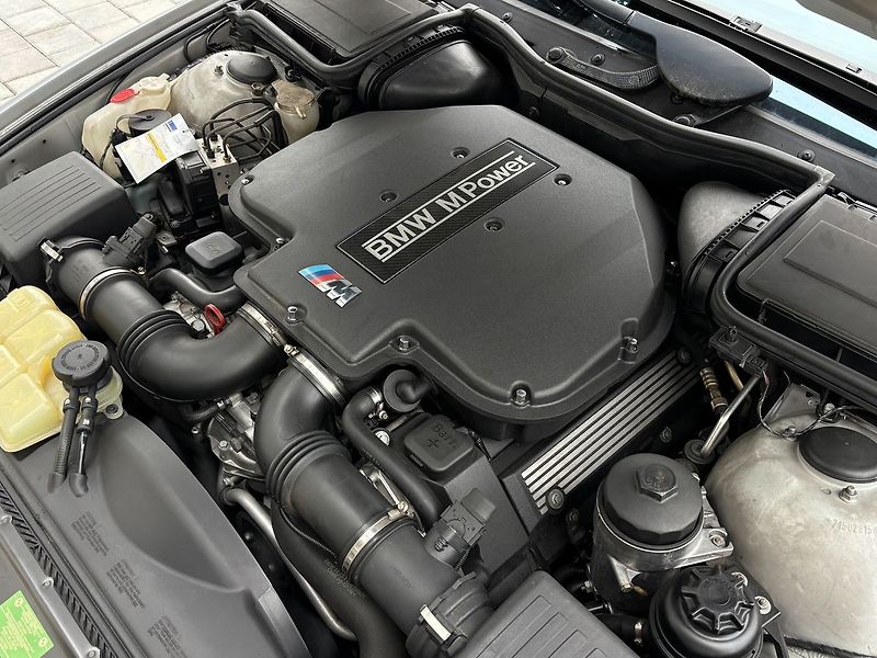 BMW M5 E39 - fotka 11 z 30