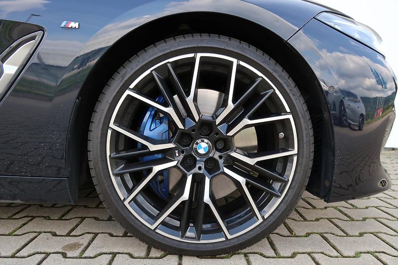 BMW Řada 8 840d xDrive Gran Coupé - fotka 16 z 16