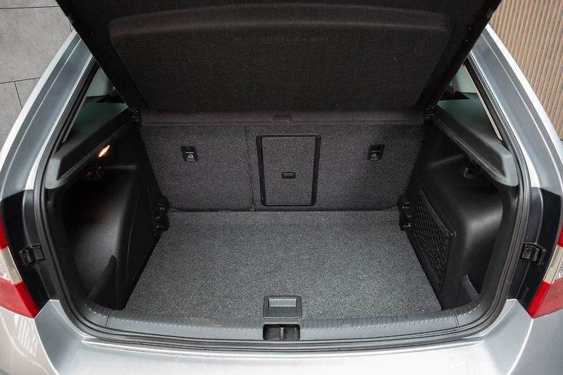 Škoda Rapid 1.2 TSI 63kW*2xKOLA*AUT.KLIMA* - fotka 29 z 31