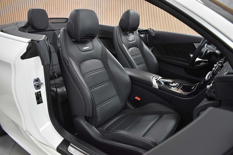 Mercedes-Benz Třídy C C63 AMG V8 BURMESTER*NAPPA*DPH - fotka 16 z 51